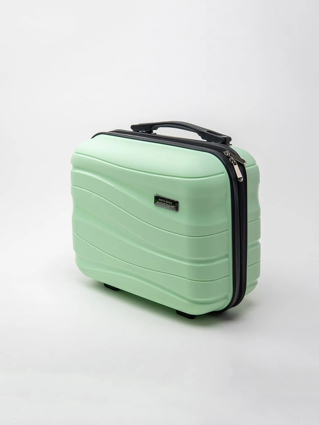 SHOECASE - Image 10